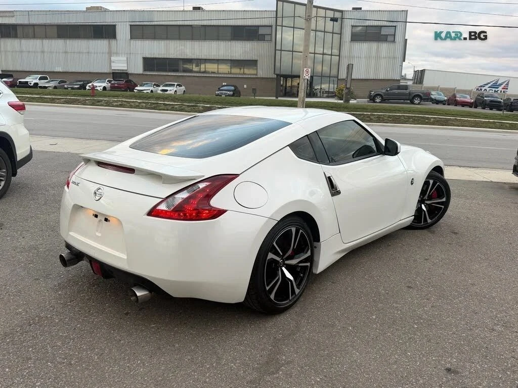Nissan 370Z, снимка 4 - Автомобили и джипове - 56715027