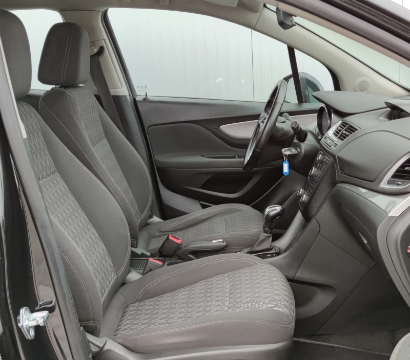 Opel Mokka 1.7CDTI* 131к.с* , снимка 12 - Автомобили и джипове - 49236207