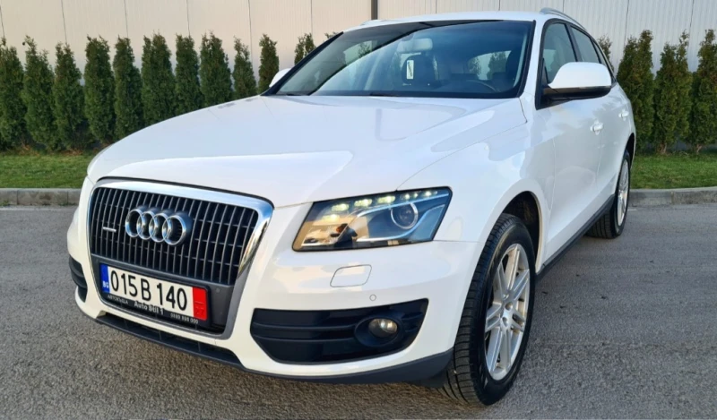 Audi Q5 2.0, снимка 1 - Автомобили и джипове - 48353112