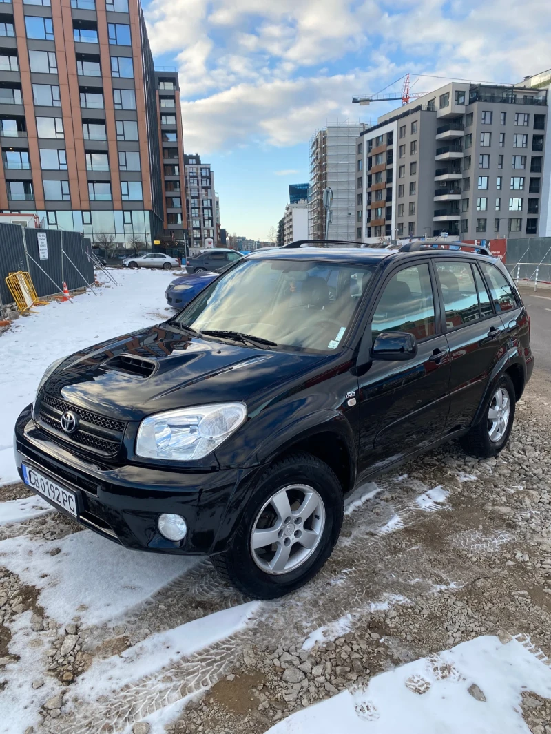 Toyota Rav4 2.0 D4D 4x4, снимка 1 - Автомобили и джипове - 48560924