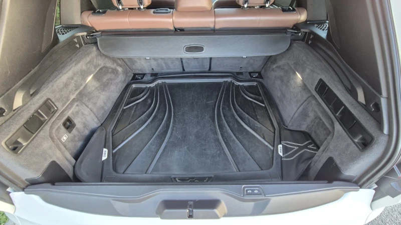 BMW X5 4.0i Msport, снимка 17 - Автомобили и джипове - 51402439