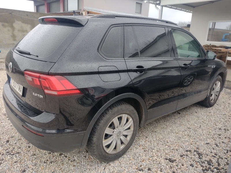 VW Tiguan 2.0 tdi, снимка 5 - Автомобили и джипове - 51547153