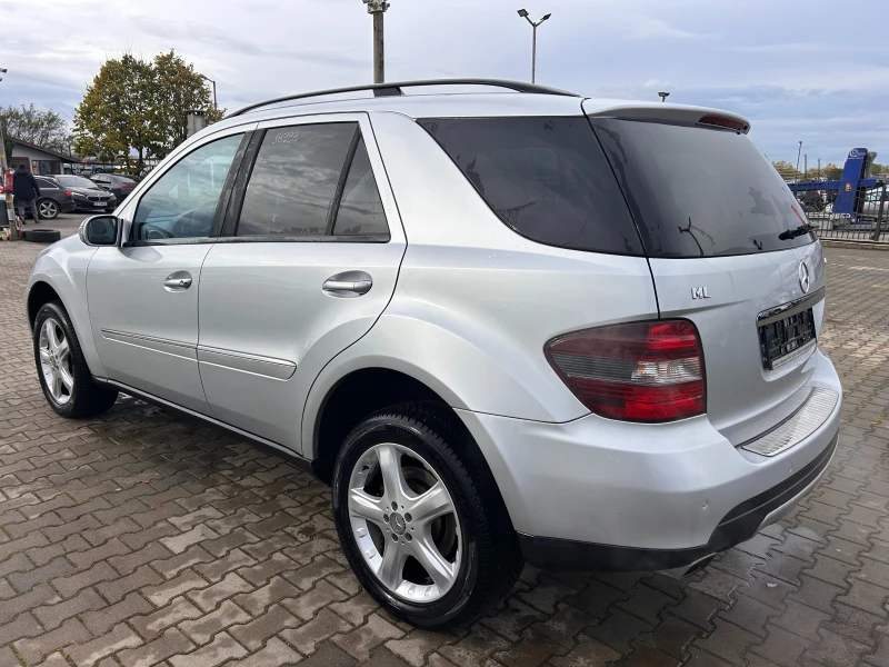 Mercedes-Benz ML 500 4MATIC AVTOMAT/KOJA/NAVI EURO 4, снимка 8 - Автомобили и джипове - 52211763