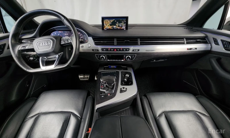 Audi Q7, снимка 7 - Автомобили и джипове - 52962143