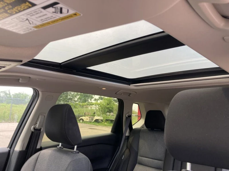 Nissan Rogue Moonroof* АвтоКредит* (ЦЕНА ДО БГ), снимка 8 - Автомобили и джипове - 53193961