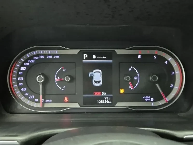Hyundai Tucson, снимка 5 - Автомобили и джипове - 54830052