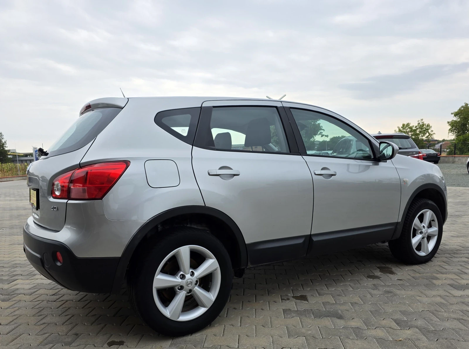 Nissan Qashqai 1.5 DCI - изображение 4