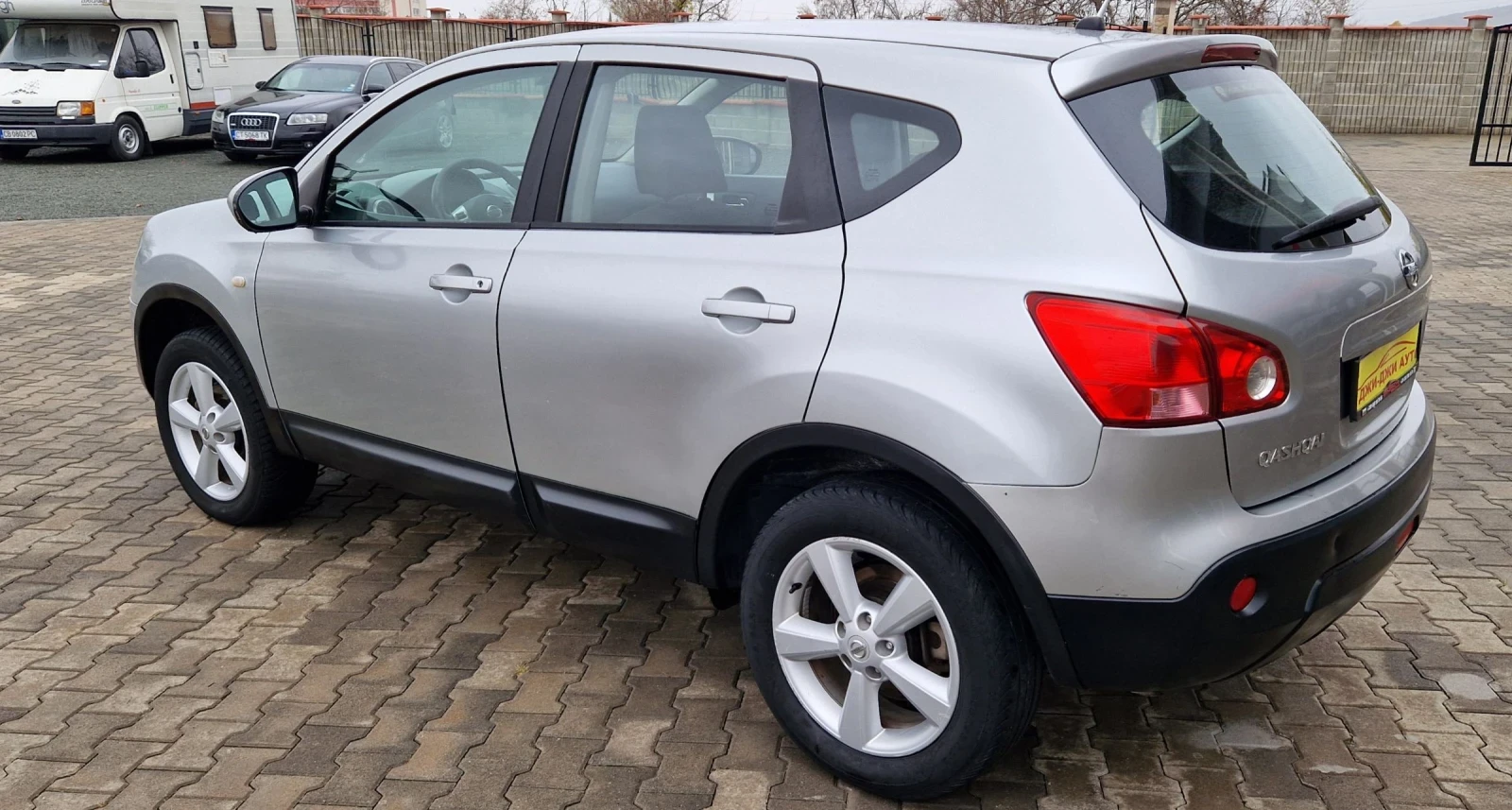 Nissan Qashqai 1.5 DCI - изображение 6