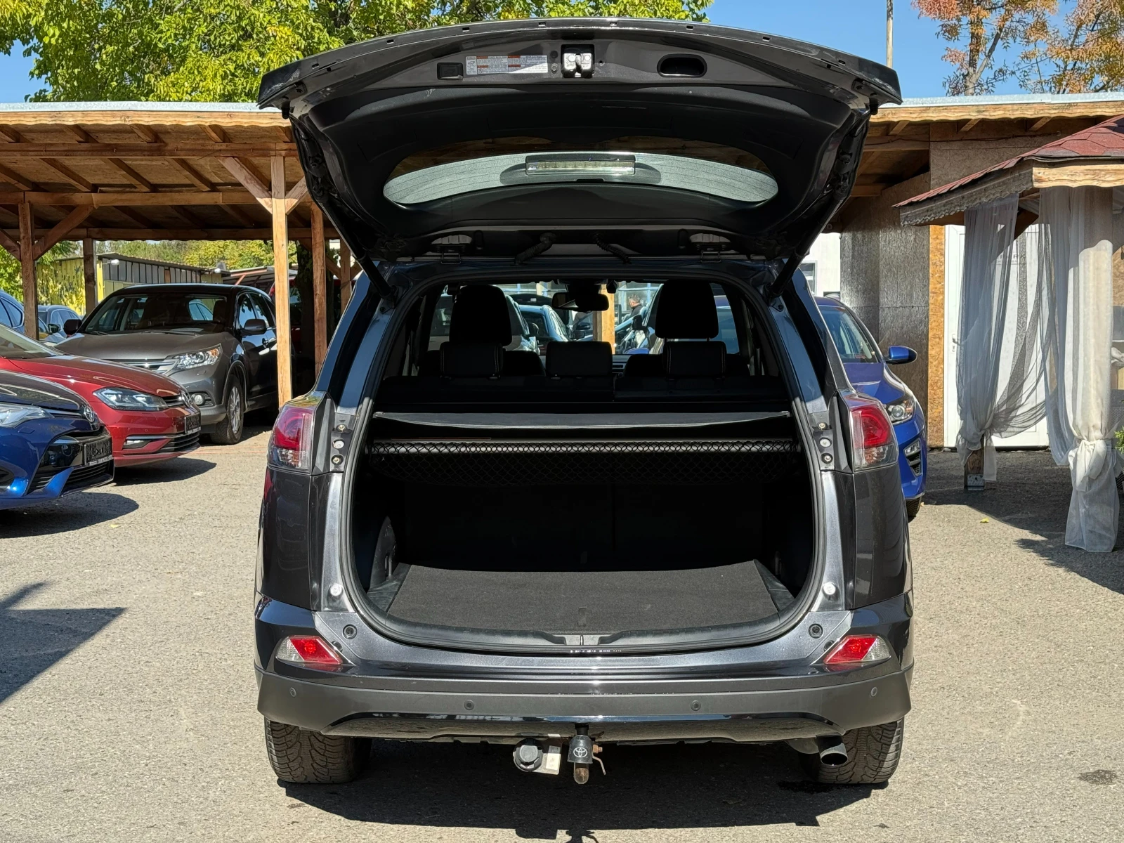 Toyota Rav4 2.0i* 4x4* СЕРВИЗНА КНИЖКА С ПЪЛНА ИСТОРИЯ В TOYOT - изображение 6