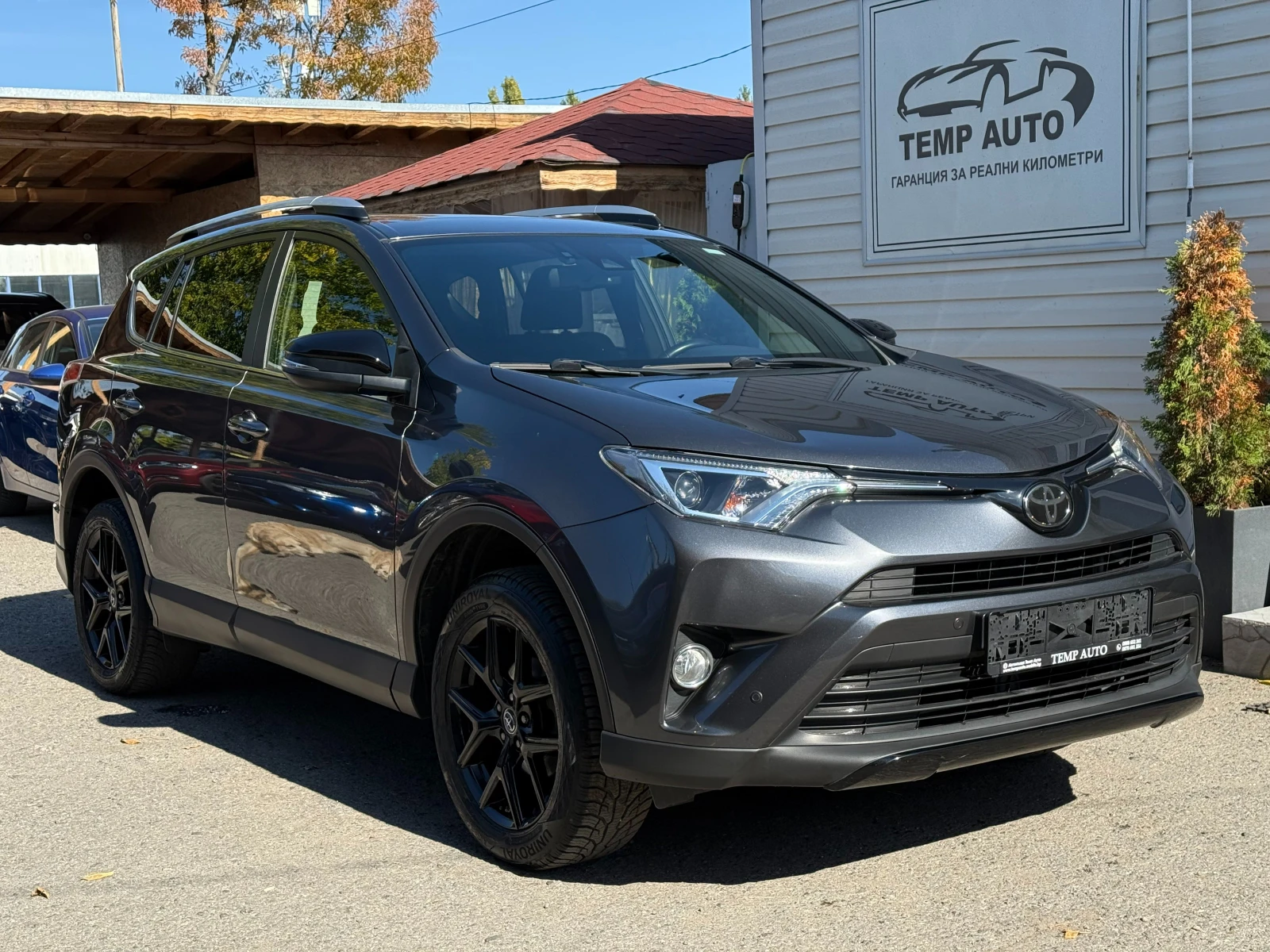 Toyota Rav4 2.0i* 4x4* СЕРВИЗНА КНИЖКА С ПЪЛНА ИСТОРИЯ В TOYOT - изображение 3