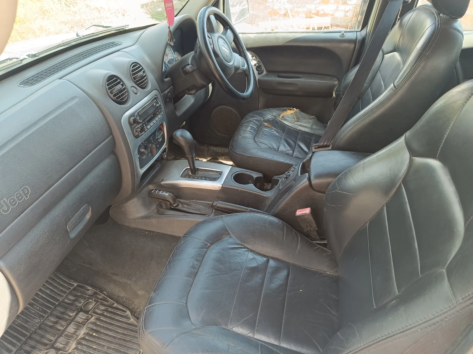Jeep Cherokee 2, 8crd - изображение 4