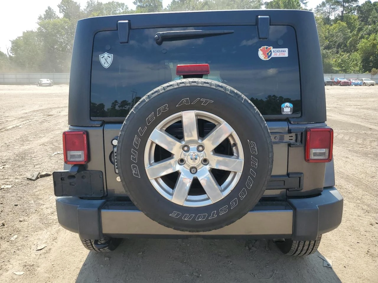 Jeep Wrangler UNLIMITED SAHARA - изображение 3