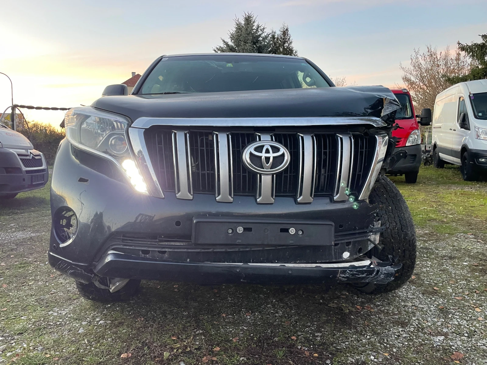 Toyota Land cruiser 2.8 Д4Д - изображение 4