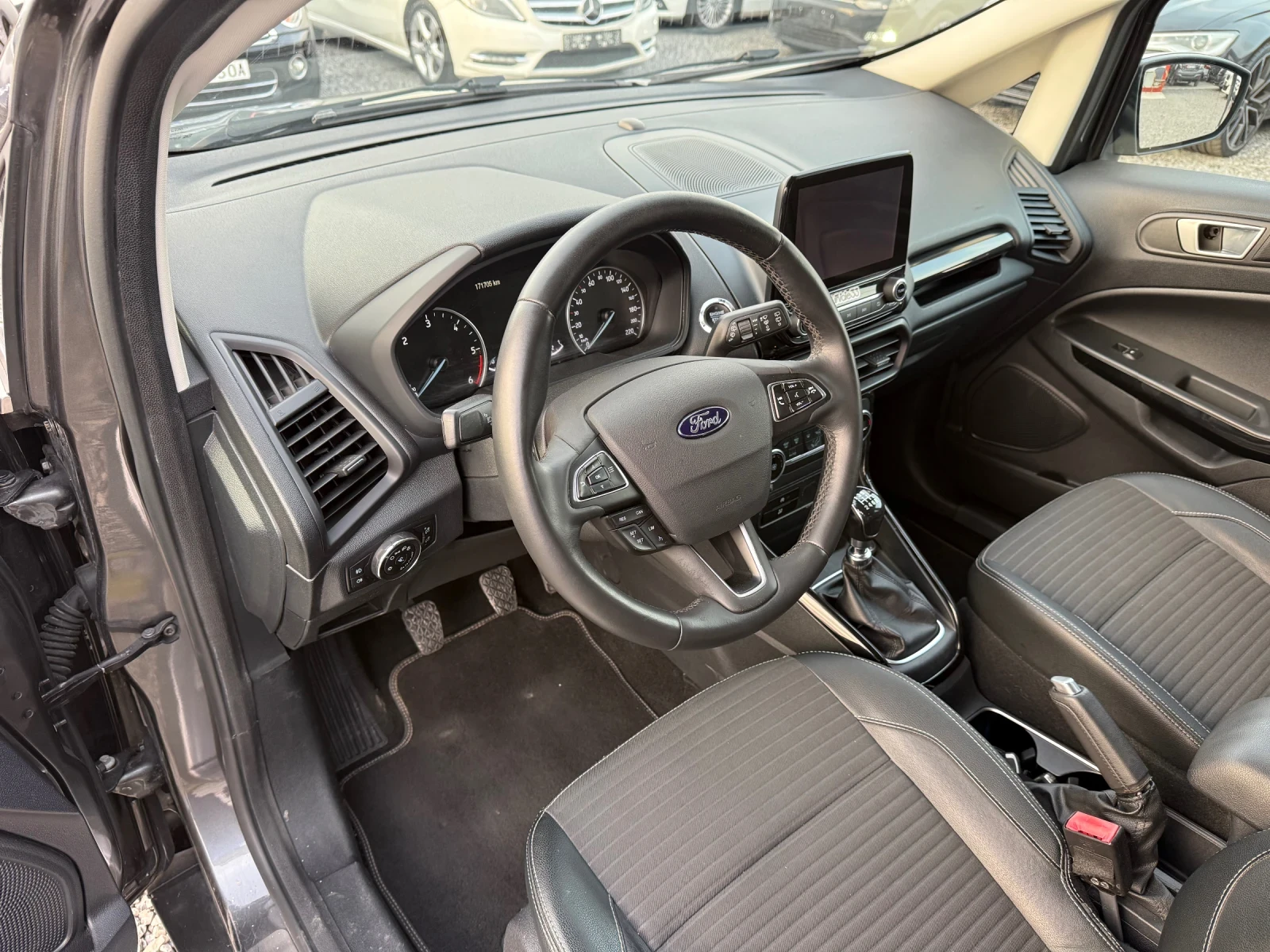 Ford EcoSport Facelift 2018г. 1.5 TDCi (100 кс) 171000km. Euro6B - изображение 8