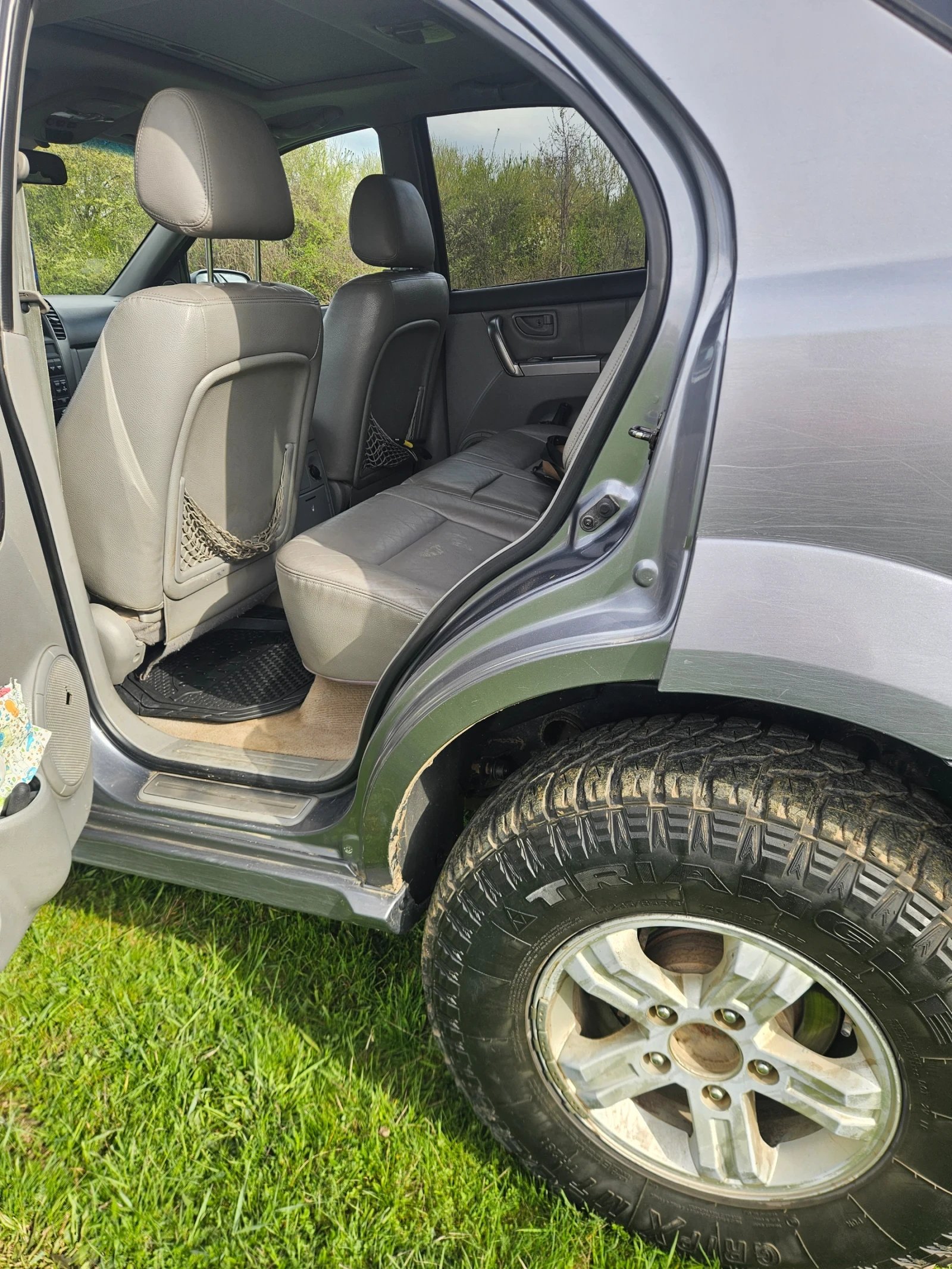 Kia Sorento, снимка 5 - Автомобили и джипове - 54275671