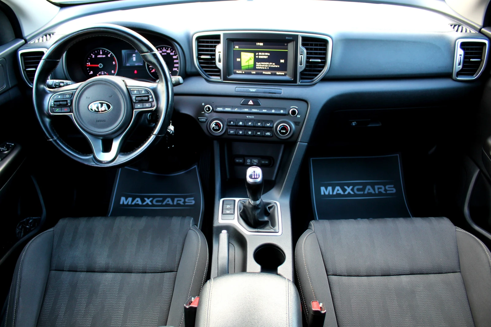 Kia Sportage 1.7CRDi СОБСТВЕН ЛИЗИНГ/ЕВРО 6В, снимка 13 - Автомобили и джипове - 54348363