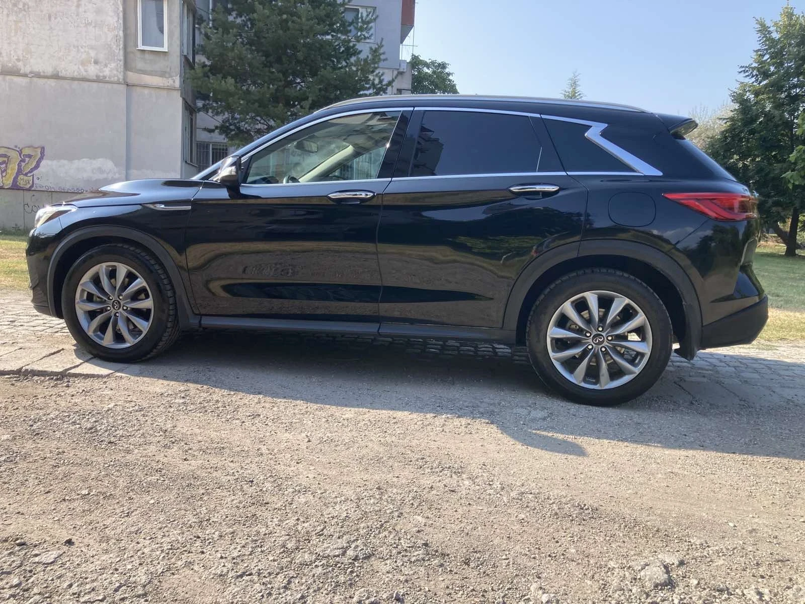 Infiniti QX50 2.0T Топ Цена, снимка 6 - Автомобили и джипове - 55784580