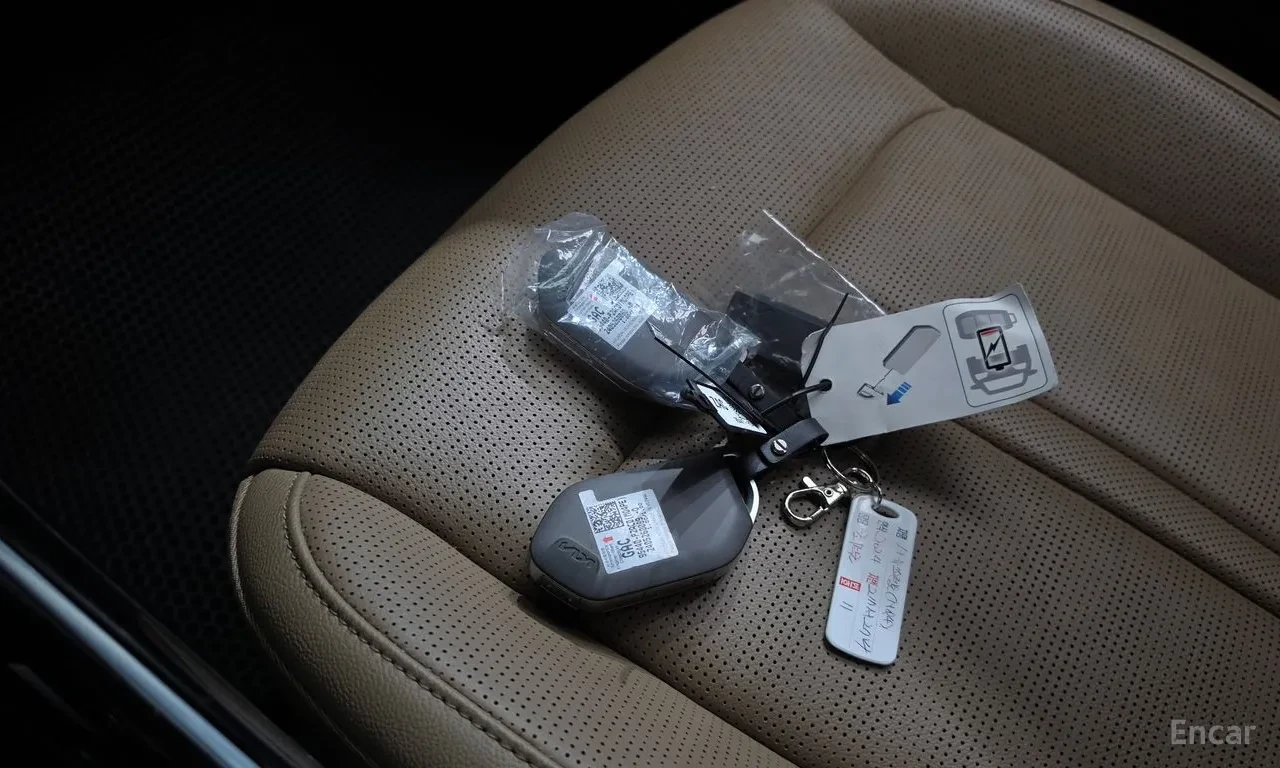 Kia Sorento SIGNATURE| WHITE PEARL| 360| DISTRO| HUD| ОБДУХ| C, снимка 13 - Автомобили и джипове - 55968326