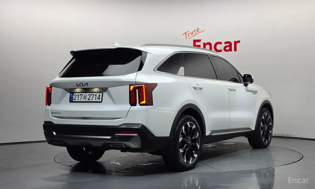 Kia Sorento SIGNATURE| WHITE PEARL| 360| DISTRO| HUD| ОБДУХ| C, снимка 4 - Автомобили и джипове - 55968326