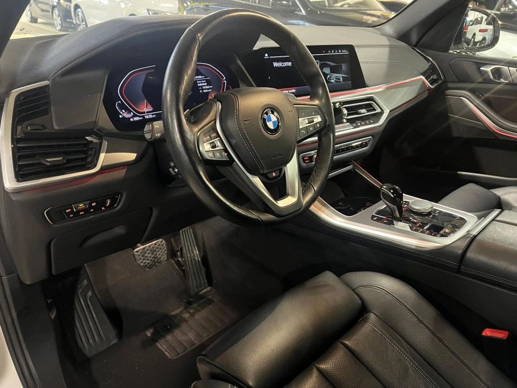 BMW X5 * xDrive40i * АВТОКРЕДИТ БЕЗ ПЪРВОНАЧАЛНА ВНОСКА* , снимка 9 - Автомобили и джипове - 56137474