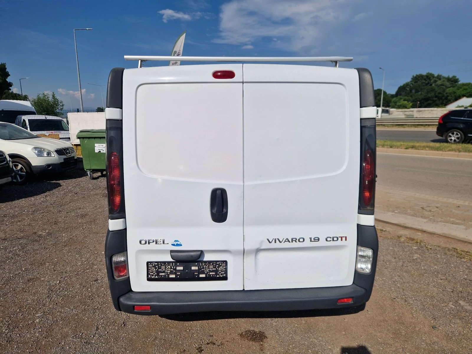 Opel Vivaro 1.9D 101HP.CARGO ITALIA, снимка 7 - Бусове и автобуси - 55184493