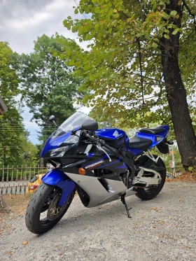     Honda Cbr 1000rr 
