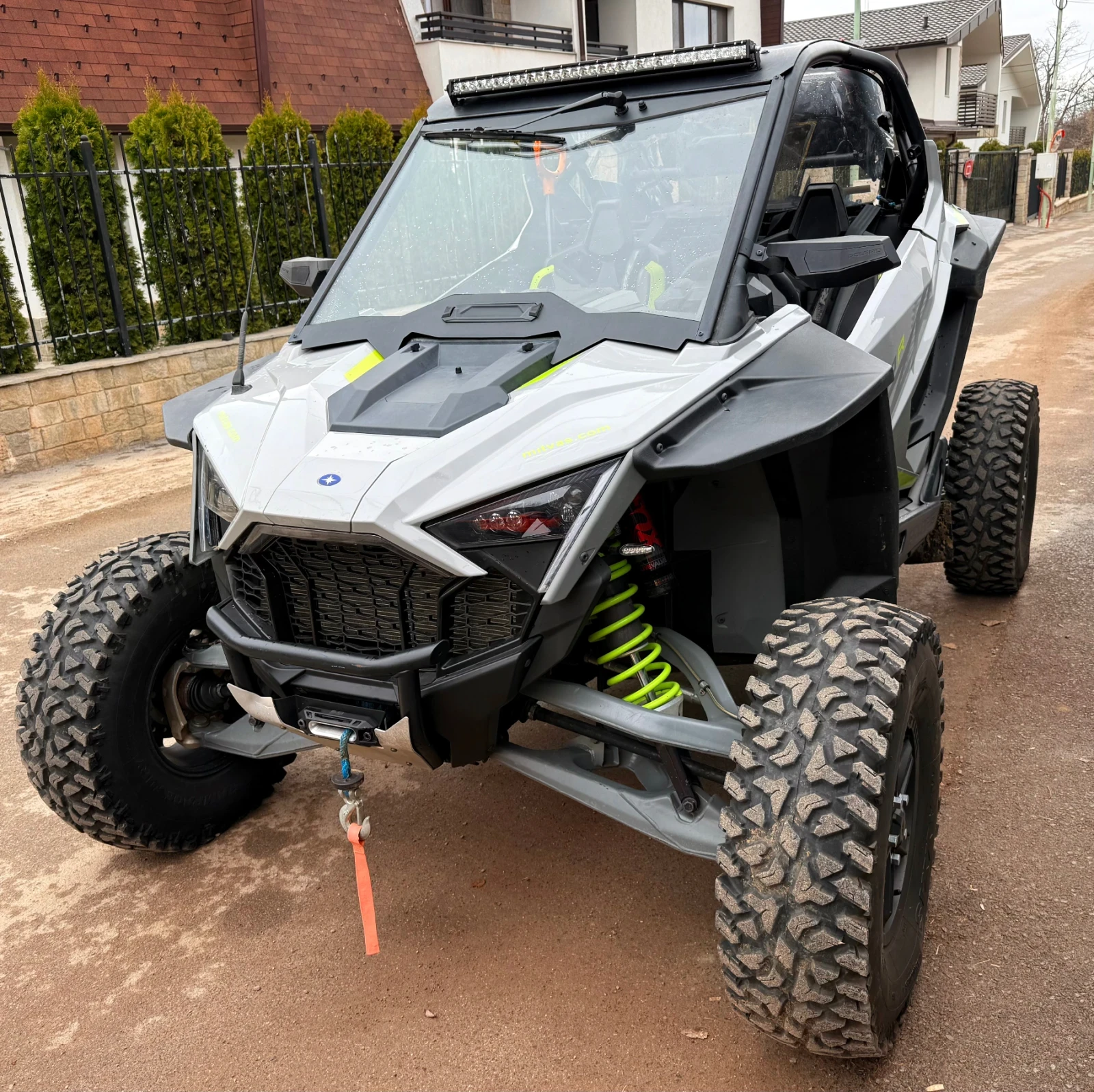 Polaris RZR TurboR Full