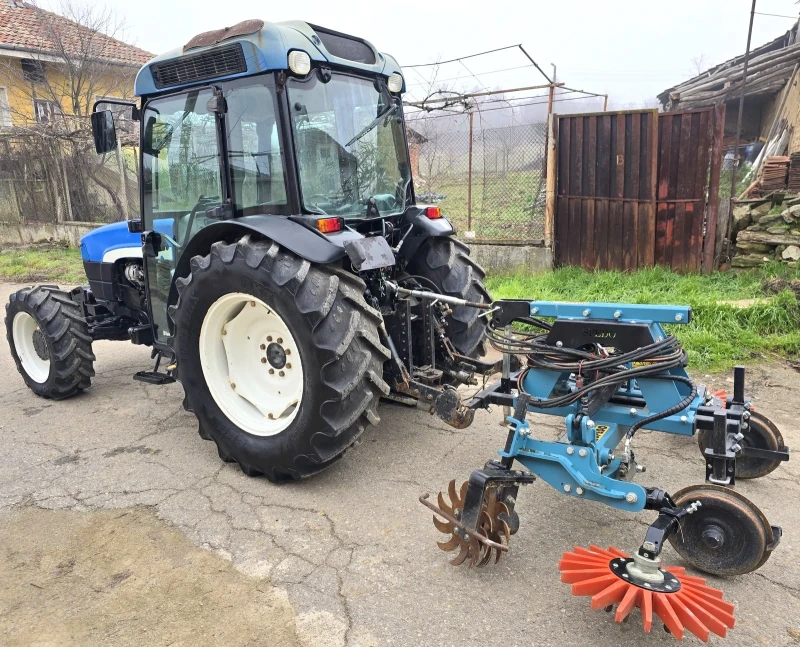 Трактор New Holland TN95F, снимка 7 - Селскостопанска техника - 52918187