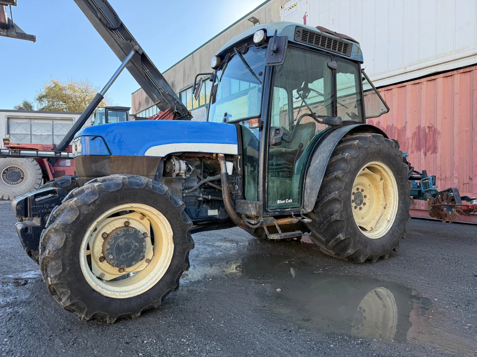 Трактор New Holland TN95F - изображение 3