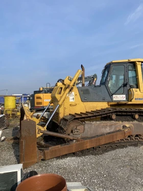 Булдозер Komatsu, снимка 3 - Индустриална техника - 53645904