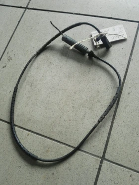 Абс датчик заден десен Бмв Е90 320д