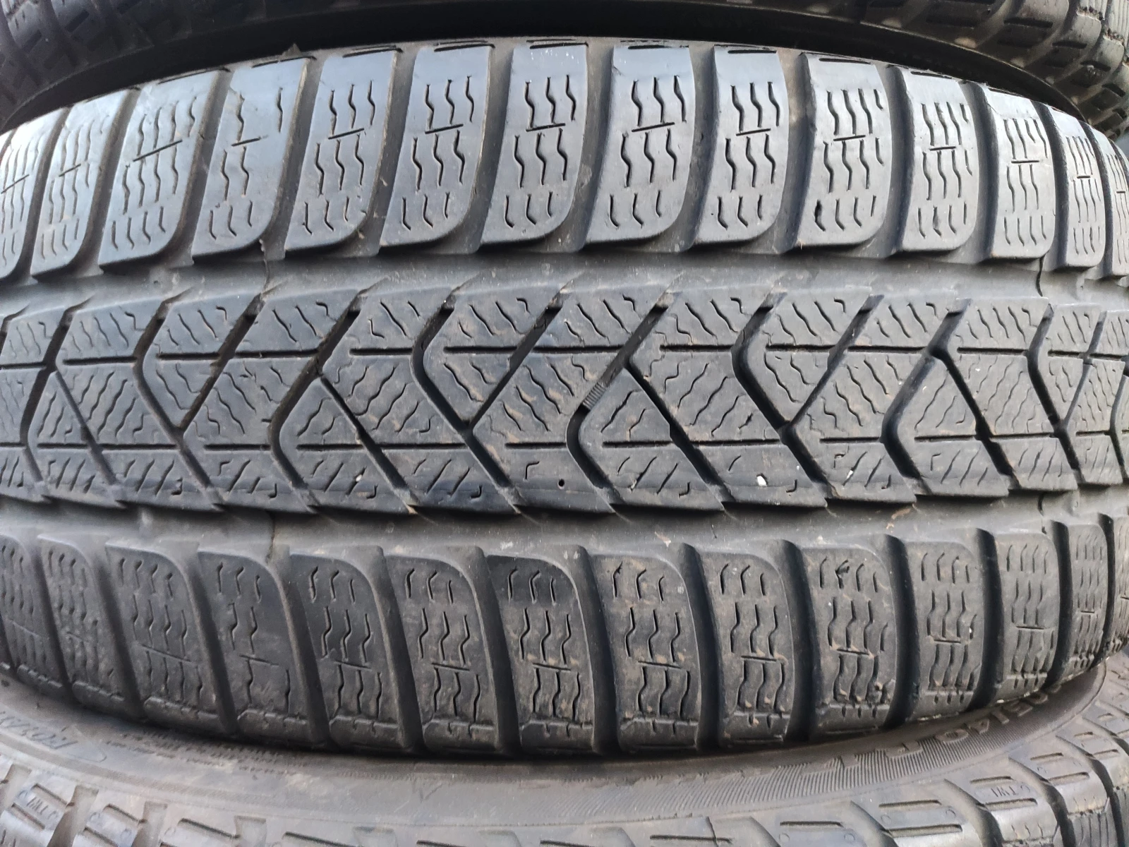  205/40R17 | Mobile.bg   3