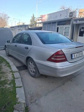Mercedes-Benz C 220, снимка 2