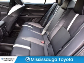 Toyota Camry Hybrid* 4WD* Underground* Чисто нова, снимка 11