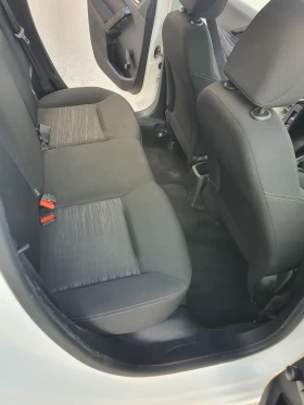 Peugeot 208, снимка 11