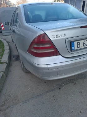 Mercedes-Benz C 220 - 1400 € / 2738.16 лв. - 66133947 3