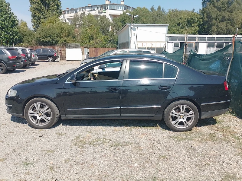 VW Passat B6, снимка 2 - Автомобили и джипове - 46906949