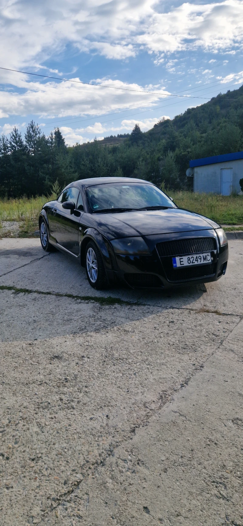 Audi Tt 1.8, снимка 1 - Автомобили и джипове - 47323688