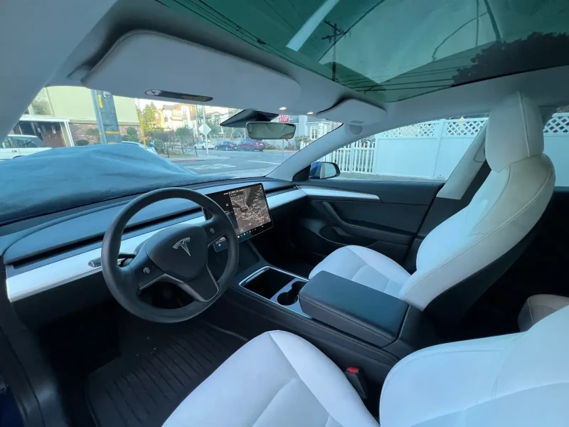 Tesla Model 3 SR+ , снимка 8 - Автомобили и джипове - 48282351