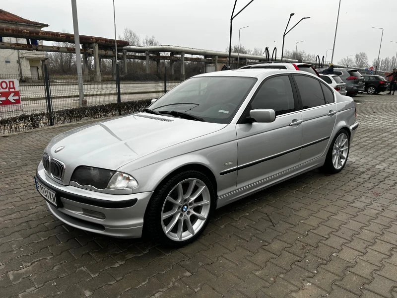 BMW 330 330d УНИКАТ!!! БЕЗ АНАЛОГ НА ПАЗАРА!!! , снимка 1 - Автомобили и джипове - 48525152