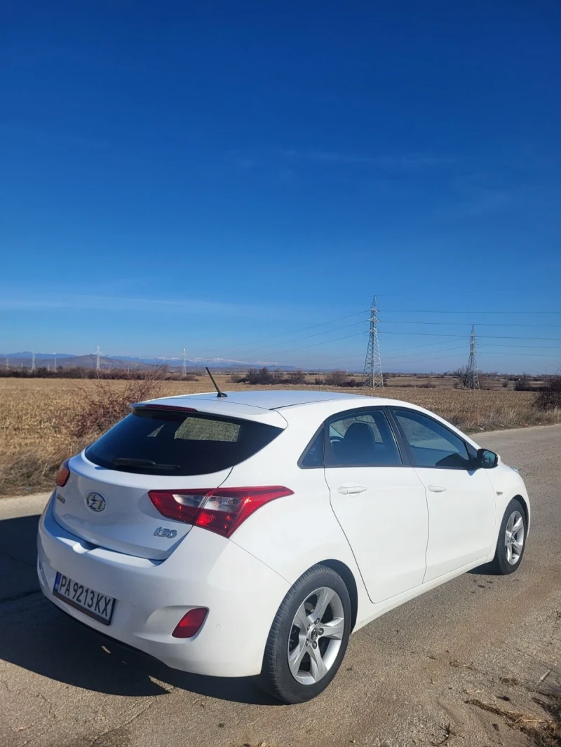 Hyundai I30 1.6, снимка 3 - Автомобили и джипове - 48766078