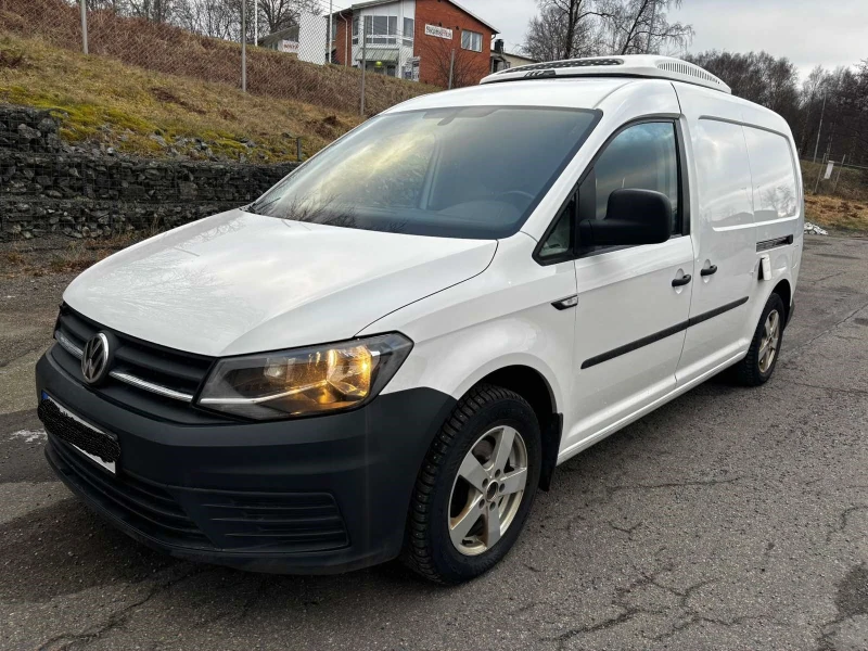 VW Caddy, снимка 3 - Автомобили и джипове - 49098944