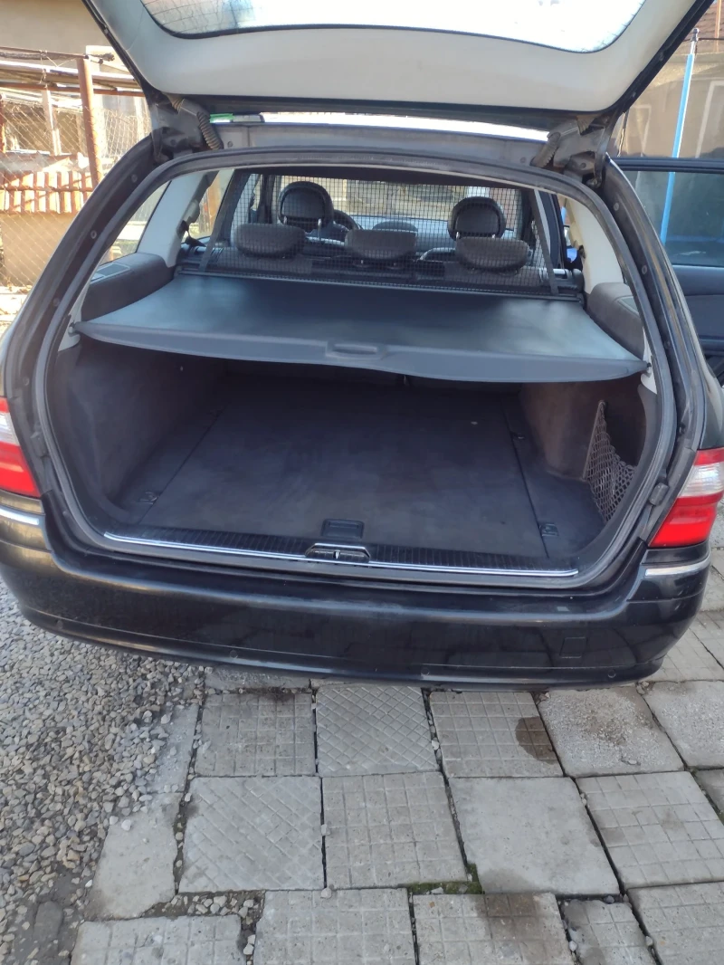 Mercedes-Benz E 270 Avantgarde, снимка 6 - Автомобили и джипове - 49294909