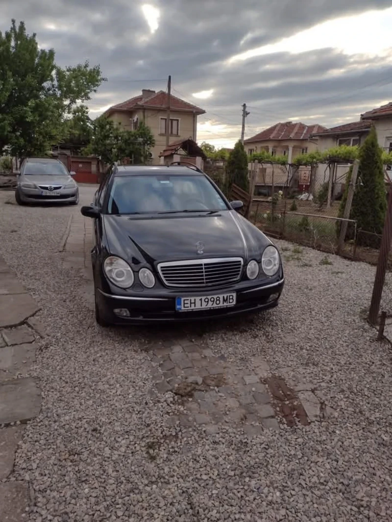 Mercedes-Benz E 270 Avantgarde, снимка 1 - Автомобили и джипове - 49294909