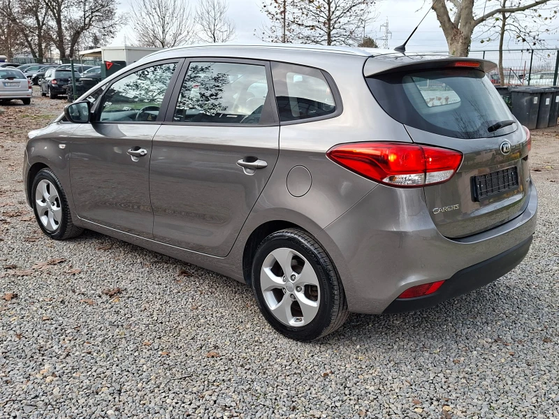 Kia Carens 1.7CRDi 6ск. 7места STYLE EDITION , снимка 6 - Автомобили и джипове - 52752932