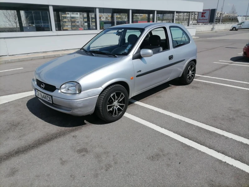 Opel Corsa B, снимка 2 - Автомобили и джипове - 53090381