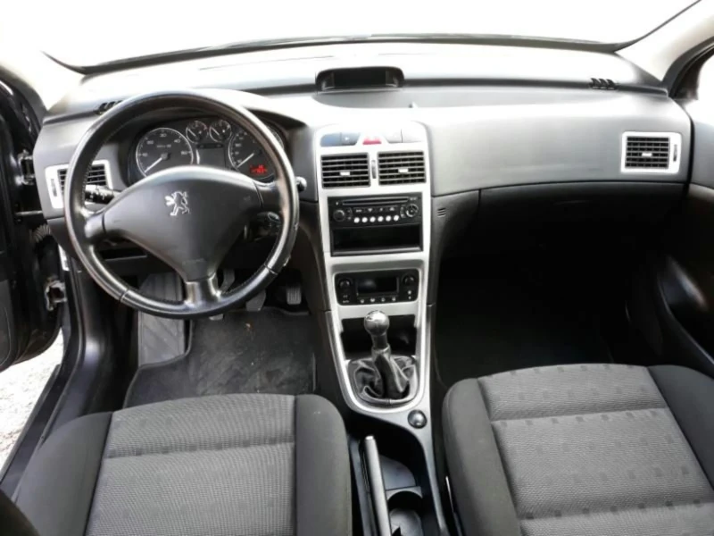 Peugeot 307 Sw, снимка 3 - Автомобили и джипове - 53200114