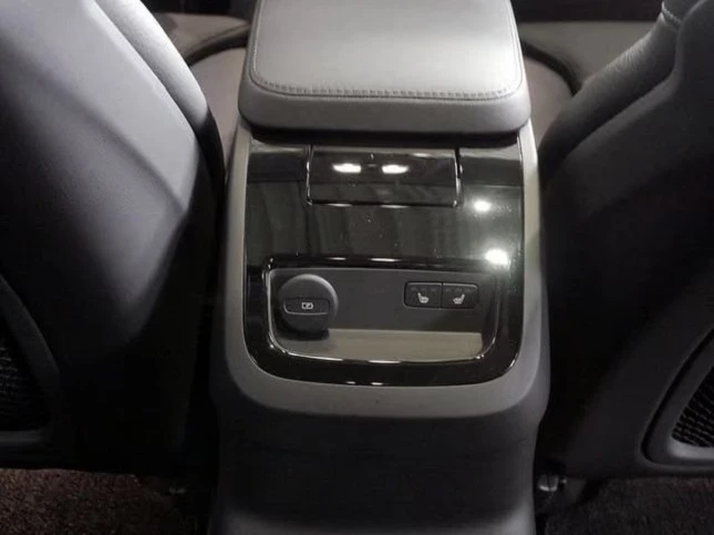 Volvo S90 T8 Recharge AWD = Ultimate Bright = �������� | Mobile.bg � ����������� 12