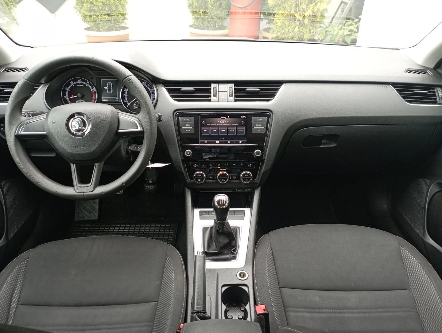 Skoda Octavia Style 1.4 TSI 150ks MT6 - изображение 7