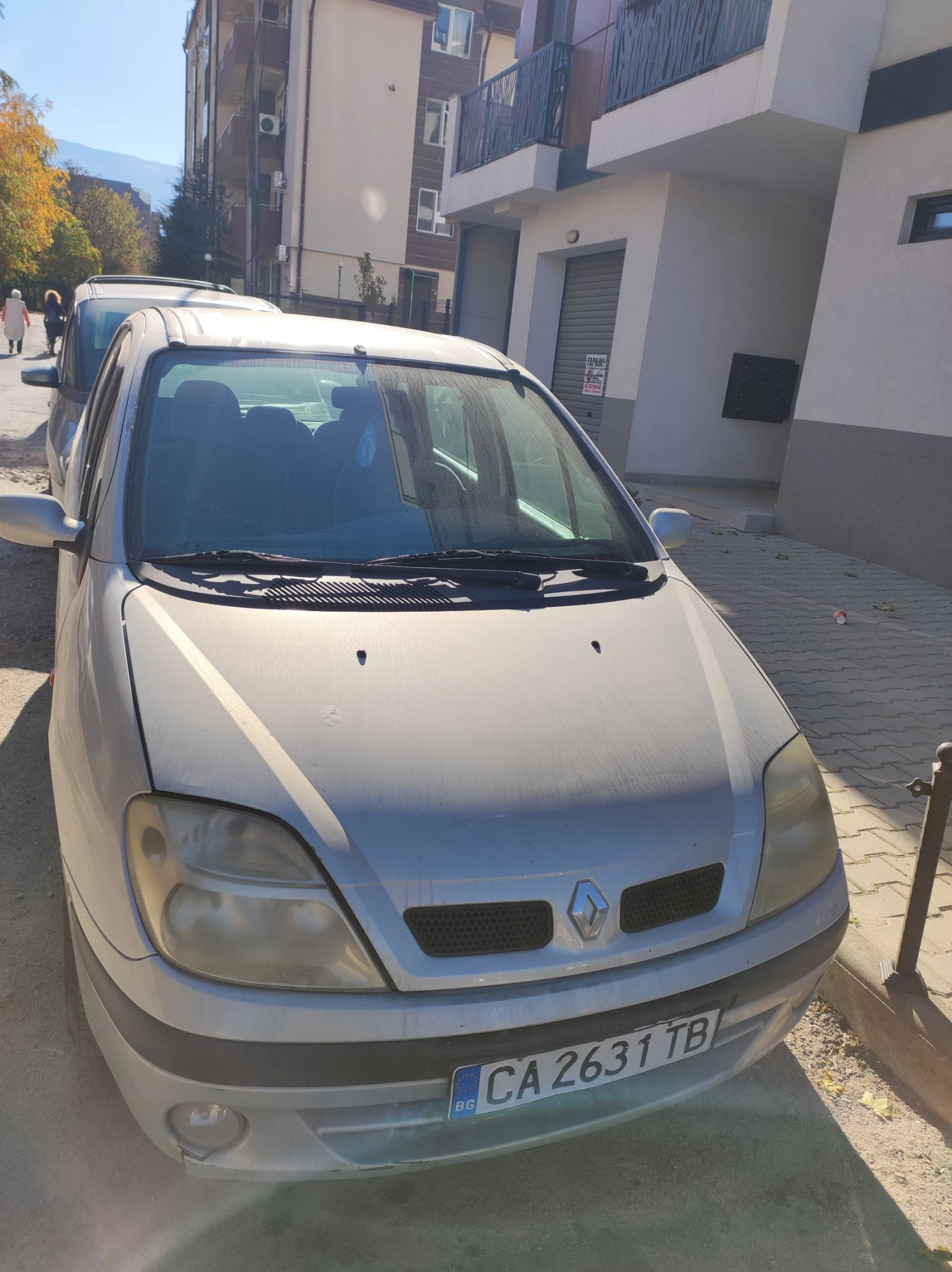 Renault Scenic Megan - изображение 2